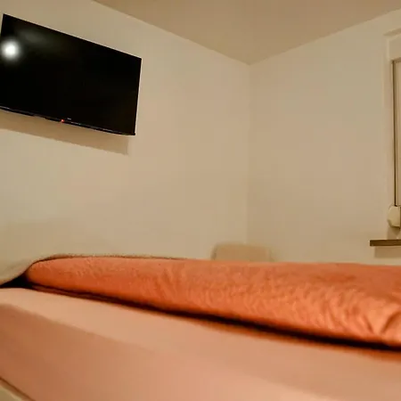 아파트 Zenti Ortsteil Zella *