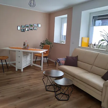 Zenti Ortsteil Zella شقة *